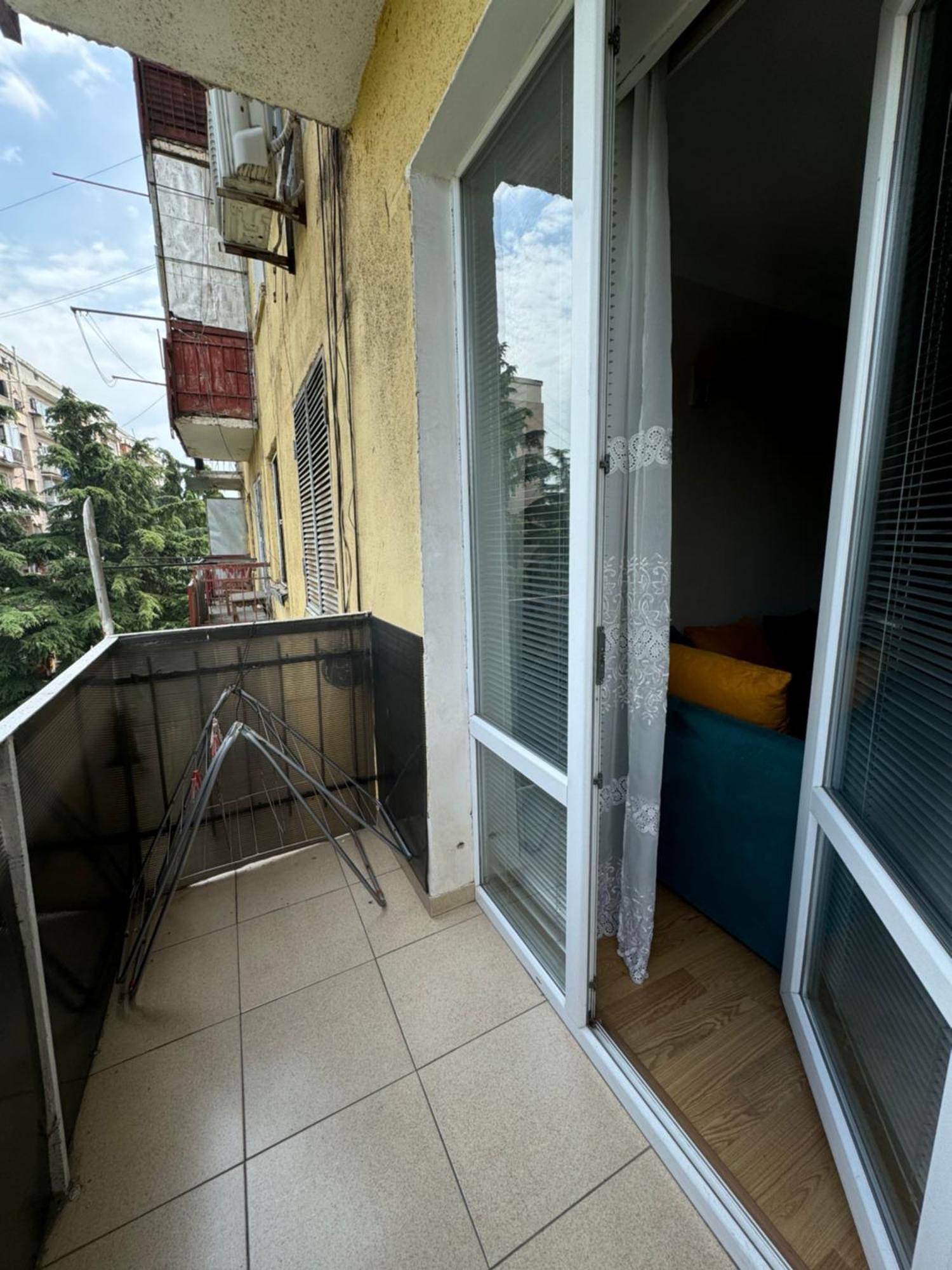 Cozy Apartment With Balcony 第比利斯 外观 照片